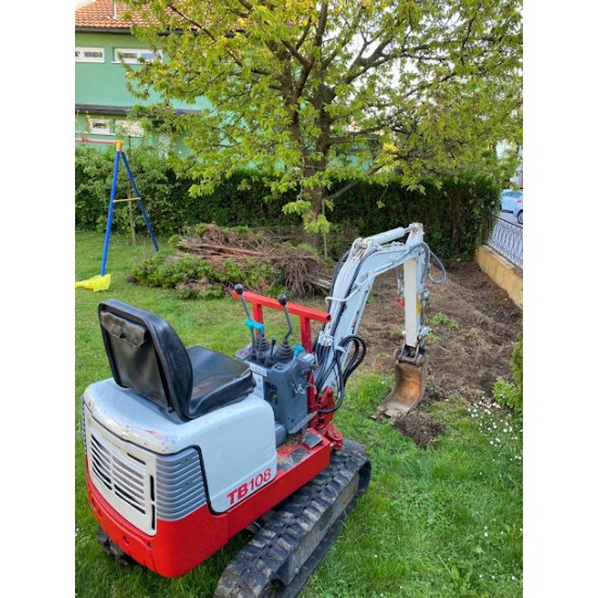 Minibager Takeuchi TB108, l. 2014